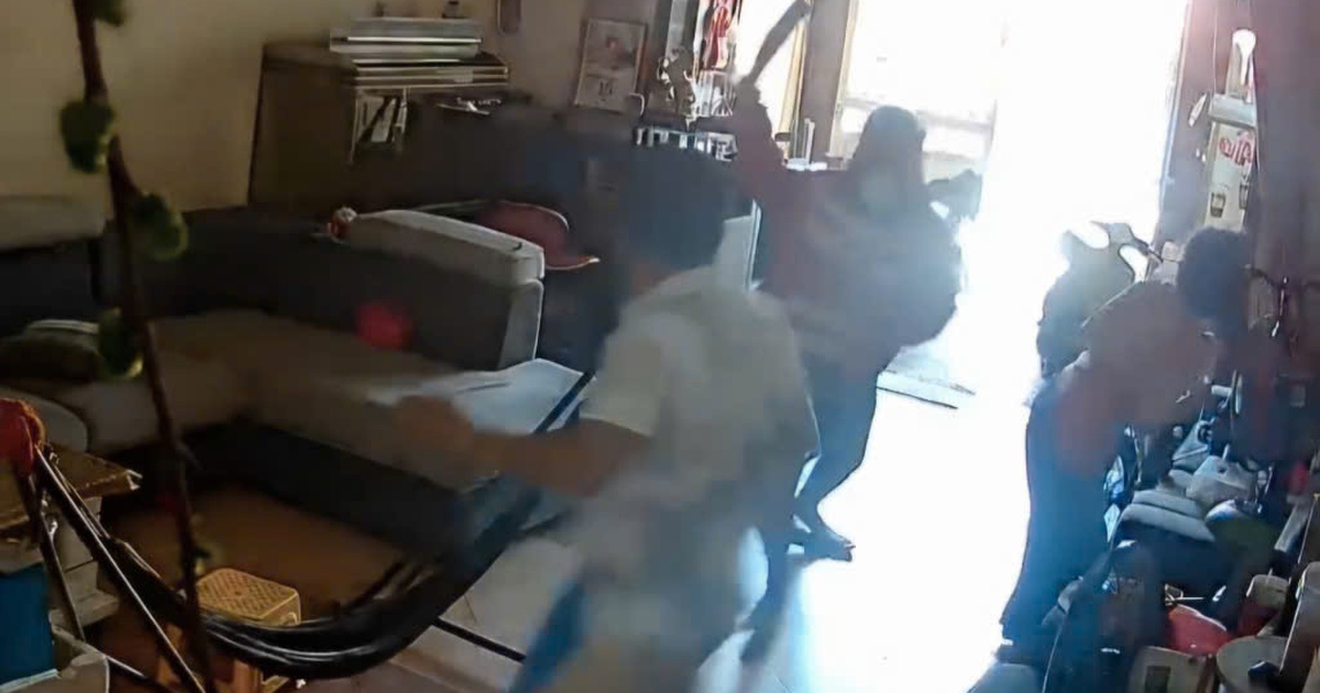 C&ocirc;ng an bắt nhanh nghi phạm v&agrave;o tận nh&agrave; ch&eacute;m giang hồ Hải 'lộ'