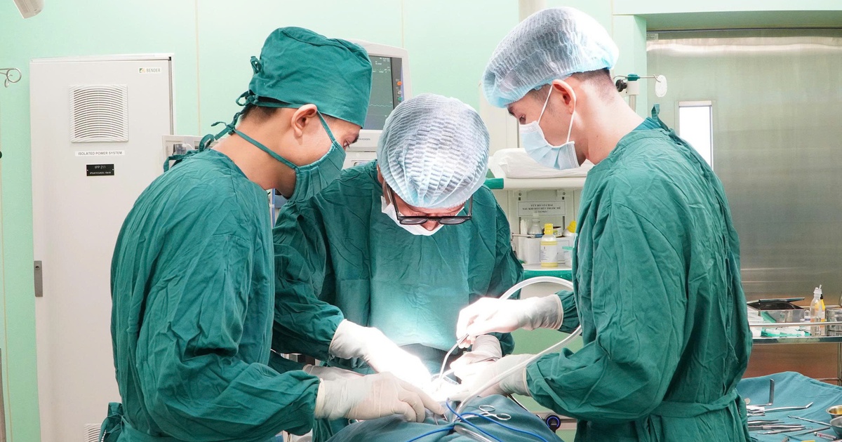 Lần đầu tiên phẫu thuật lấy sỏi tuyến dưới hàm tại Bệnh viện đa khoa Vũng Tàu