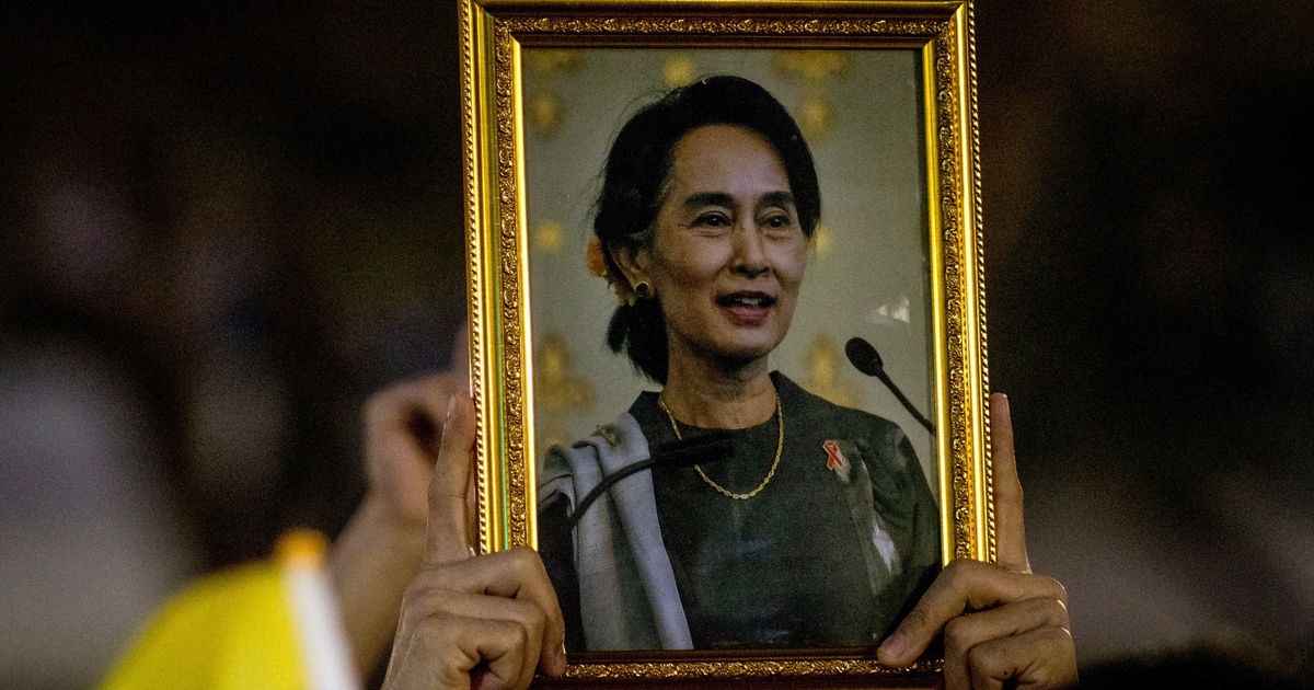 Bà Aung San Suu Kyi được giảm án lần 2 trong nửa tháng