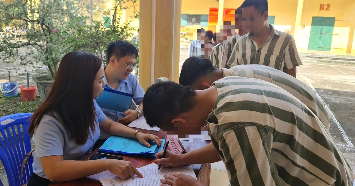 Bộ Công an đề xuất tăng khẩu phần ăn cho 90.000 người bị giam giữ