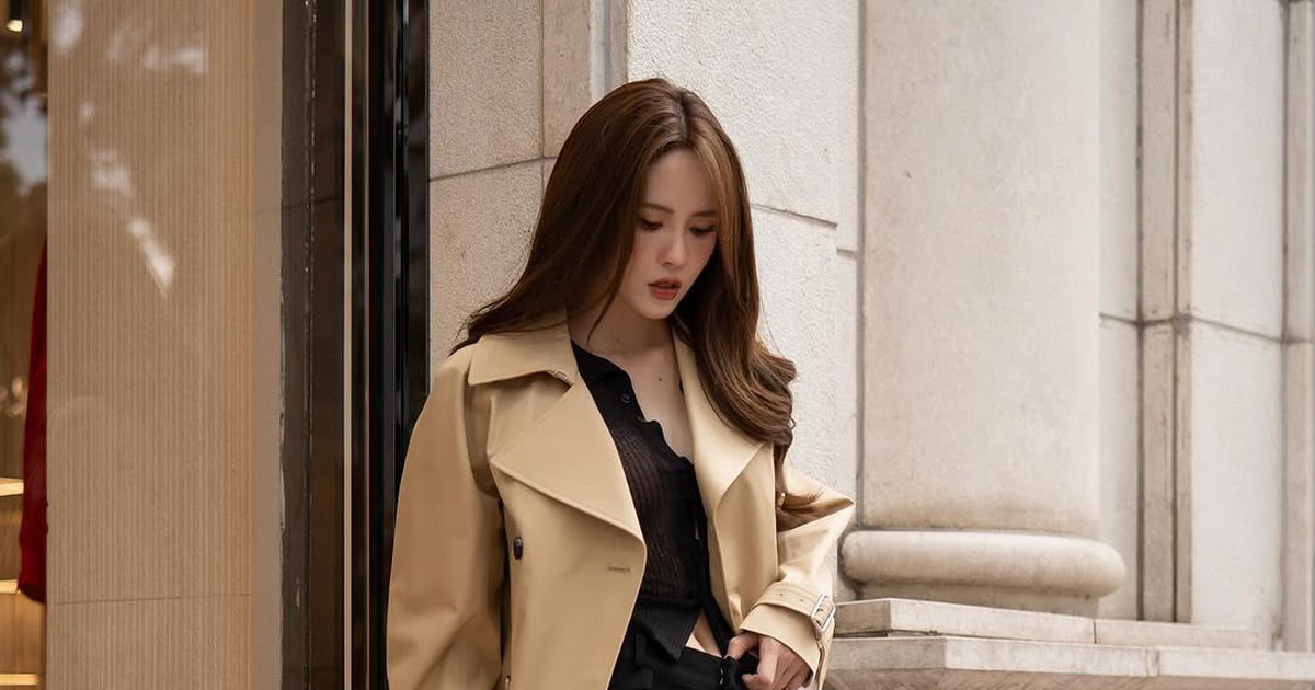 Quý cô bước đi kiêu kỳ với giày mũi nhọn