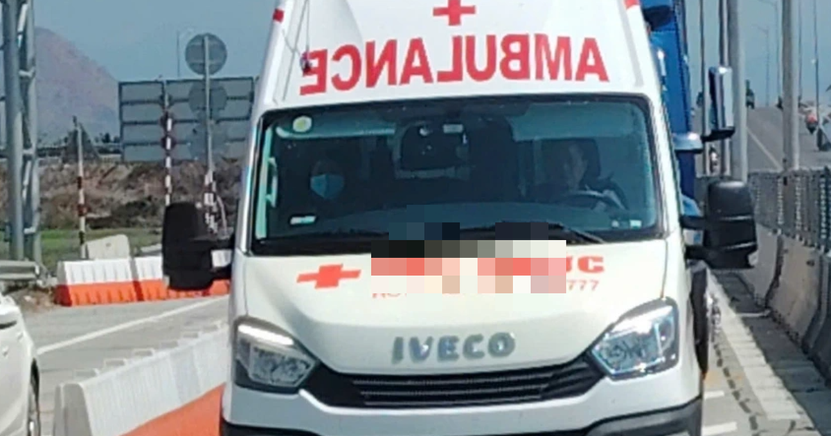 Xử phạt xe cứu thương "lụi" trên cao tốc Vĩnh Hảo - Phan Thiết