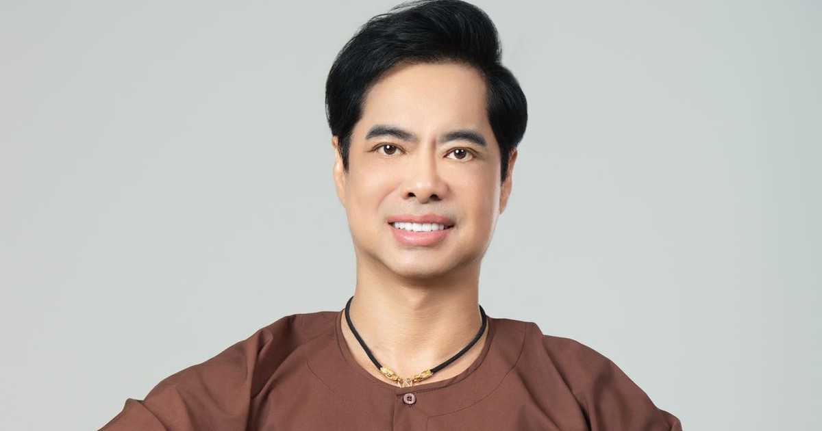 Ngọc Sơn bật khóc khi nhắc lại câu chuyện phía sau bài hát 'Tình cha'