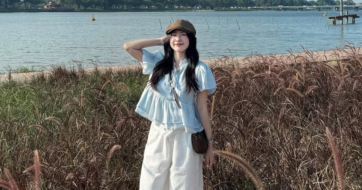 Xua tan cái nắng ngày hè với những kiểu áo gam màu xanh mát lạnh