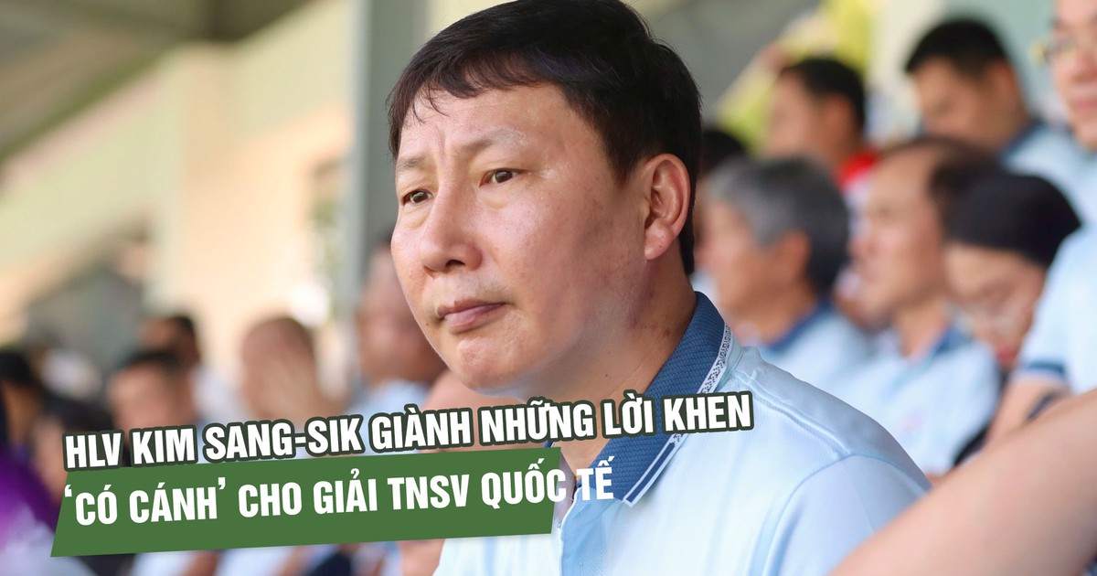HLV Kim Sang-sik thấy 'nhân tố chuyên nghiệp' tại chung kết TNSV quốc tế 2026 cúp THACO