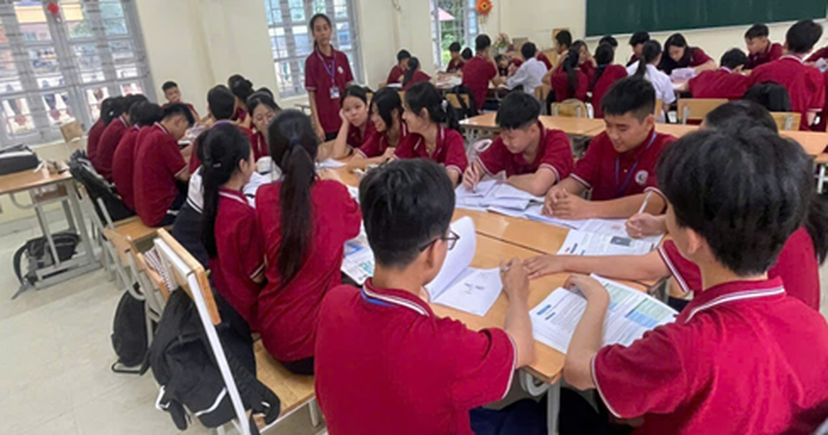 Tranh cãi việc nhà trường yêu cầu học sinh phải quay video tự học mỗi ngày?