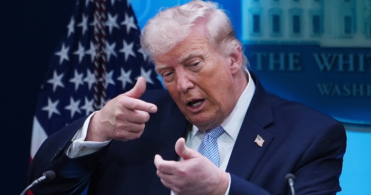 &Ocirc;ng Trump tin Trung Quốc đứng sau thuyết phục Iran chấp nhận đ&agrave;m ph&aacute;n