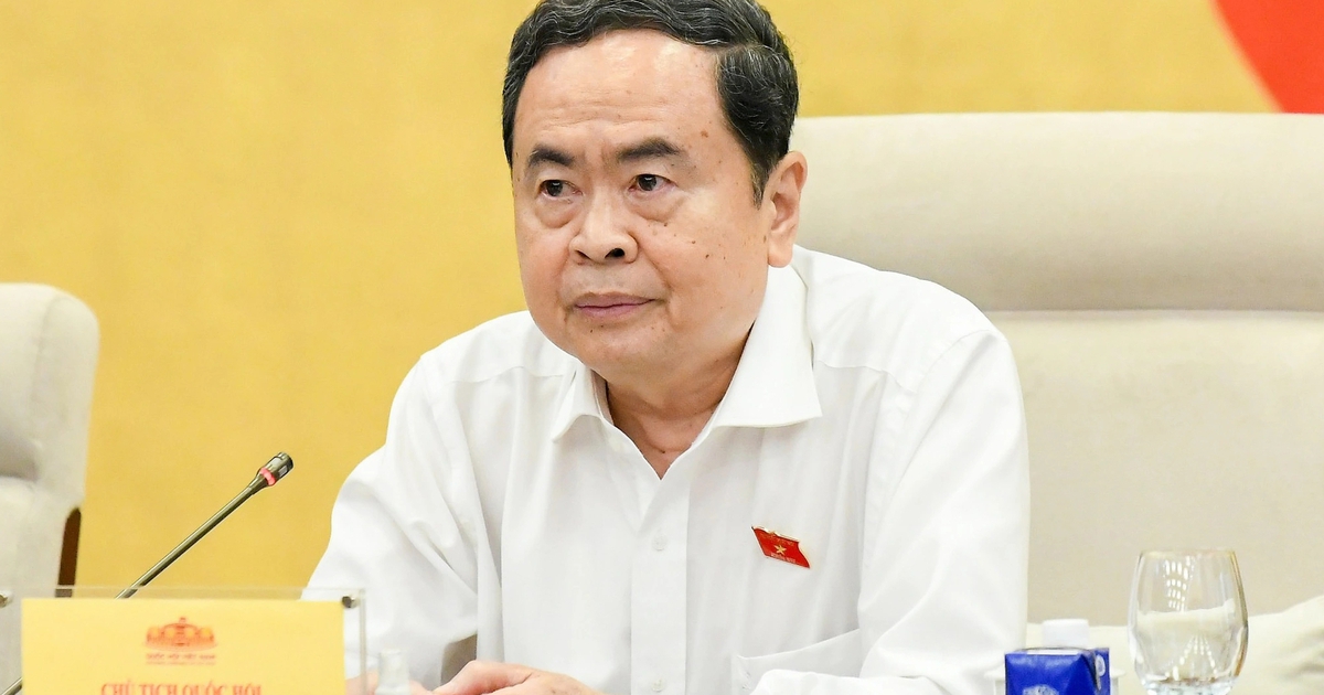 Chiều nay, trình Quốc hội cho phép đưa thuế tiêu thụ đặc biệt với xăng dầu về 0%