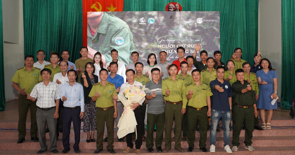 Vinh danh những người giữ rừng thầm lặng