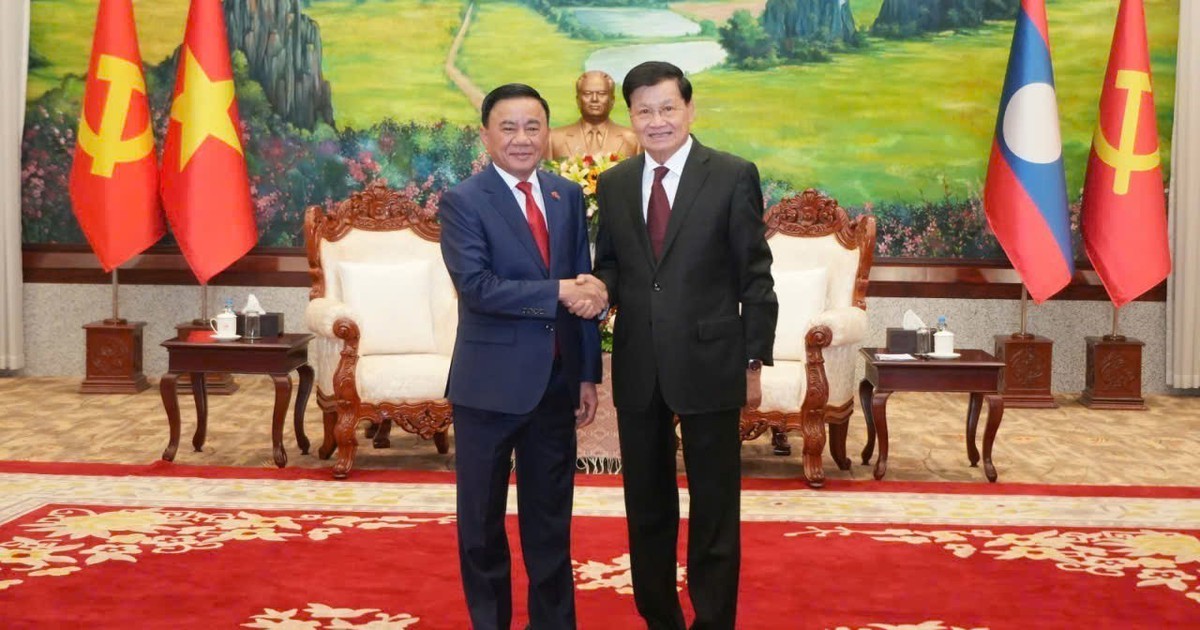 Việt Nam coi trọng và ưu tiên hàng đầu mối quan hệ đặc biệt với Lào