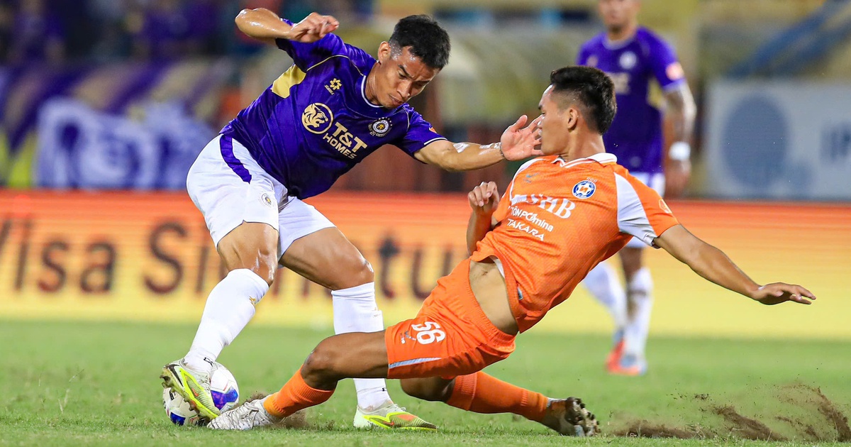 Bảng xếp hạng V-League mới nhất: Hà Nội chiếm lĩnh tốp 3, HAGL vẫn gần đáy nhưng…