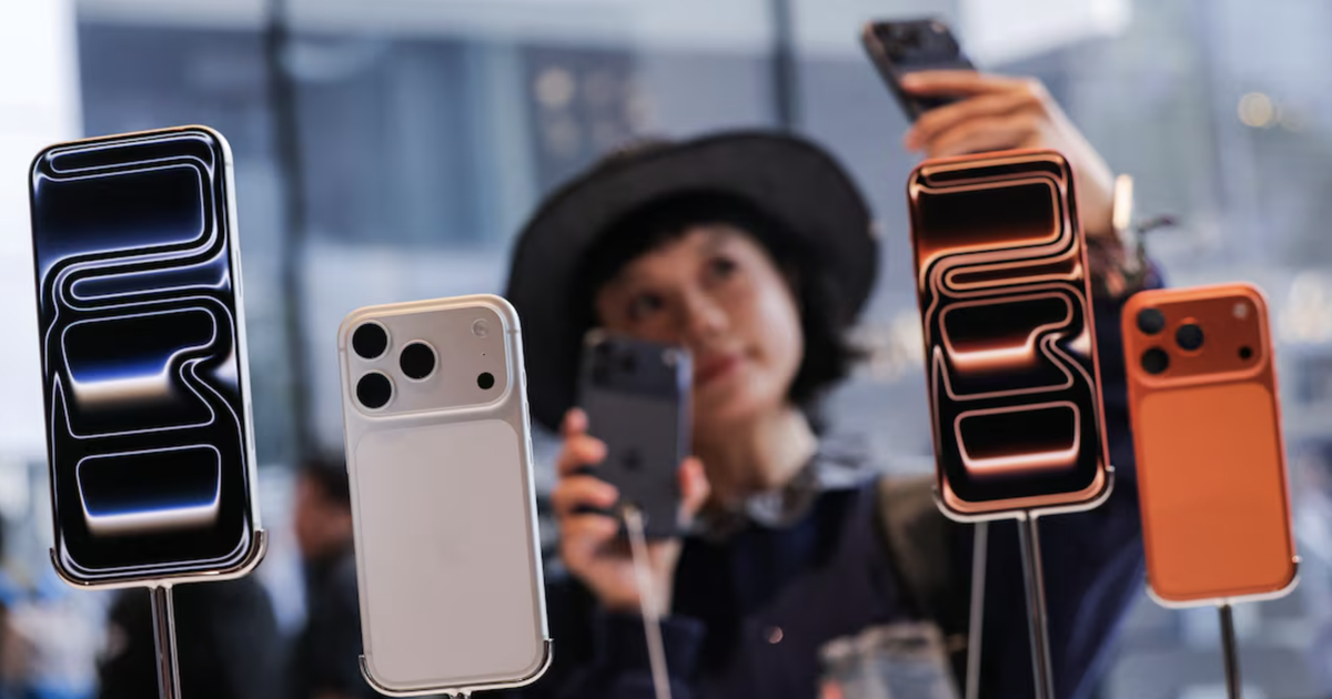Apple đạt doanh số kỷ lục nhờ bán iPhone 17 ở Trung Quốc