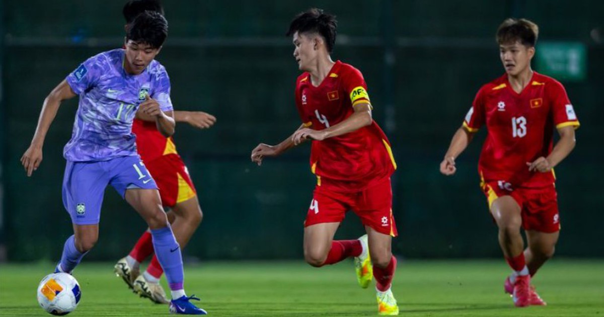 Báo Hàn Quốc hú vía: 'U.17 Việt Nam chơi đầy khó chịu, chúng ta đã thoát hiểm ngoạn mục'