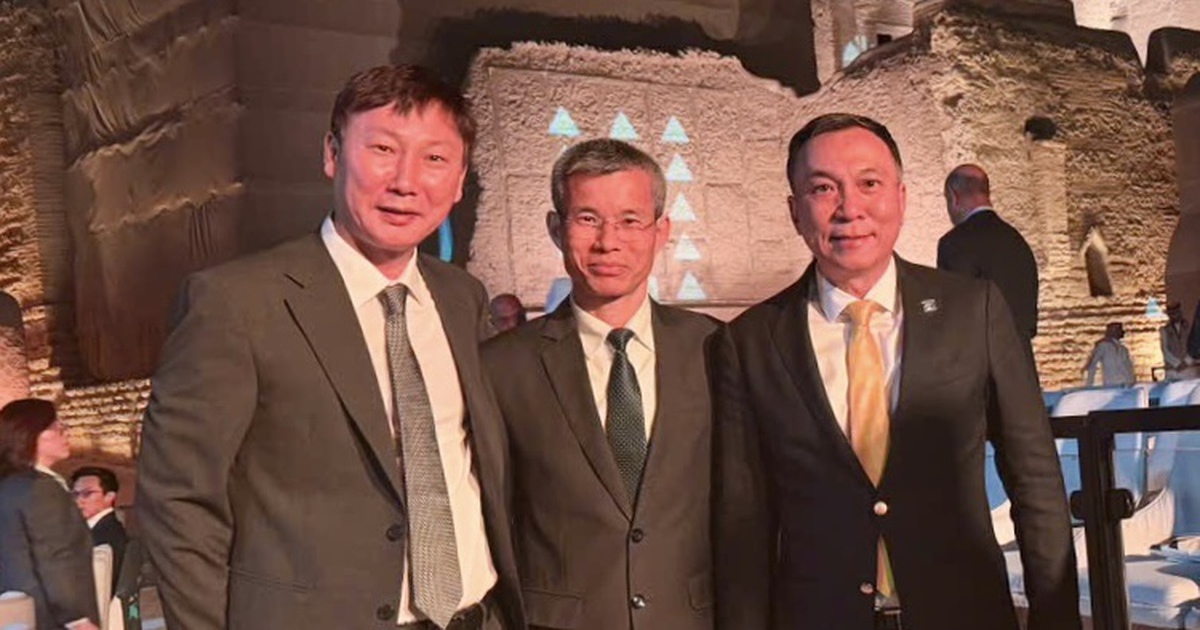 HLV Kim Sang-sik: ‘Tuy tôi mang dòng máu Hàn Quốc nhưng Việt Nam sẽ đá sòng phẳng với đội bóng quê hương tôi’