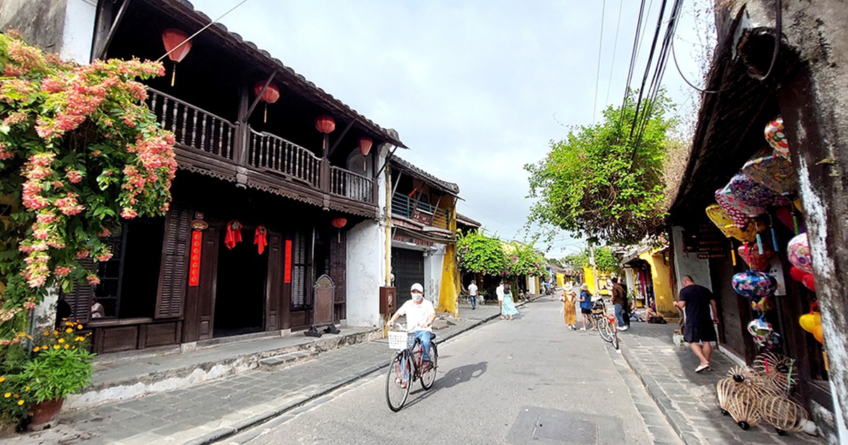 Phố cổ Hội An và vùng lân cận cần 'chiếc áo mới'