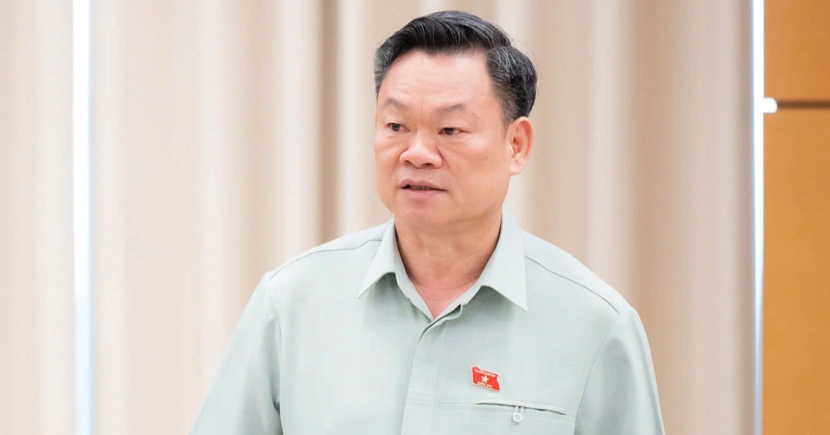 Bức xúc cao tốc trăm cây số không trạm dừng nghỉ