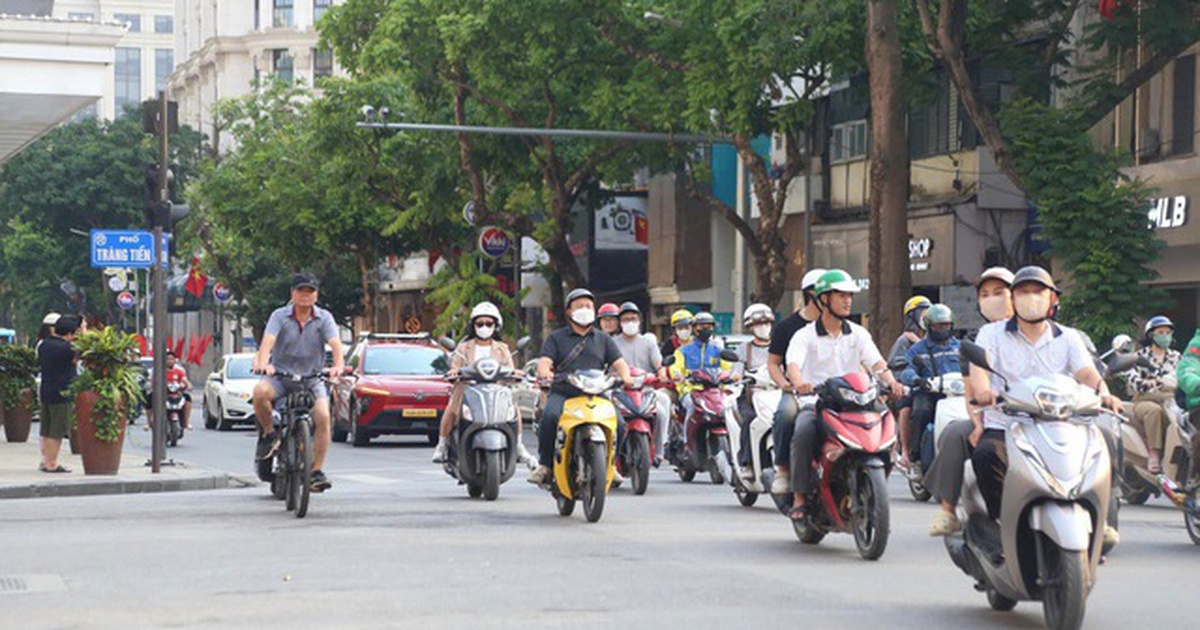 Lập vành đai xanh hạn chế xe xăng tại Hà Nội: Không nên trì hoãn