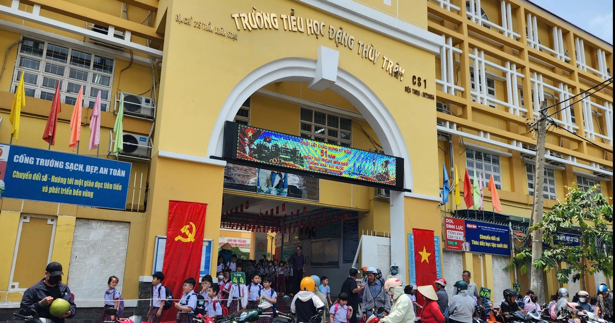 Trứng vịt hấp thịt heo làm 112 người ngộ độc thực phẩm tại Trường Đặng Thùy Trâm