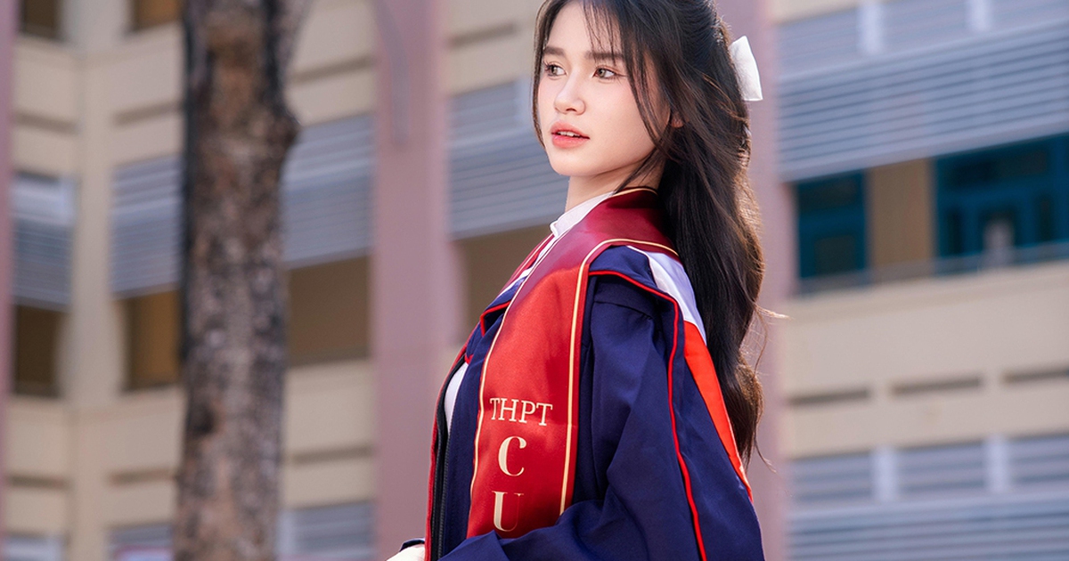 Học sinh cuối cấp chi tiền triệu để lưu dấu dịp tốt nghiệp