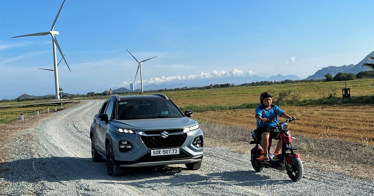 10 ngày cầm lái Suzuki Fronx: Nhiều tính năng thực dụng, vài điểm vẫn hơi 'vụng'