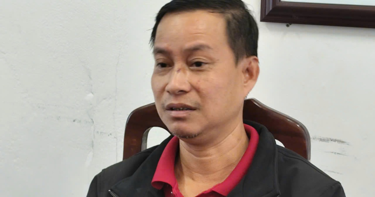 Ghen tuông, đập phá 6 hũ hài cốt trong nhà 'vợ hờ'