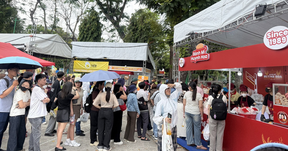 Lễ hội bánh mì mùa 4 thu hút lượng khách kỉ lục