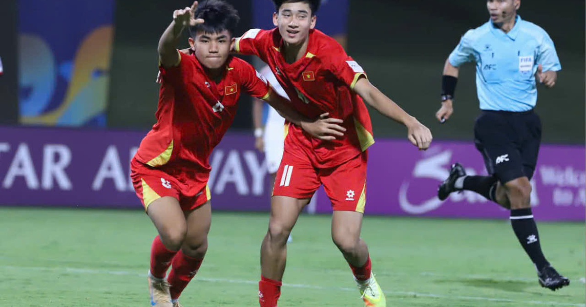 U.17 Việt Nam thành cơn ác mộng với UAE, đội tuyển Việt Nam cũng làm được điều tuyệt vời như thế?
