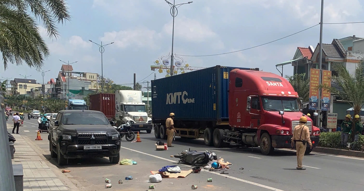 TP.HCM: 2 vợ chồng thương vong dưới bánh xe ben