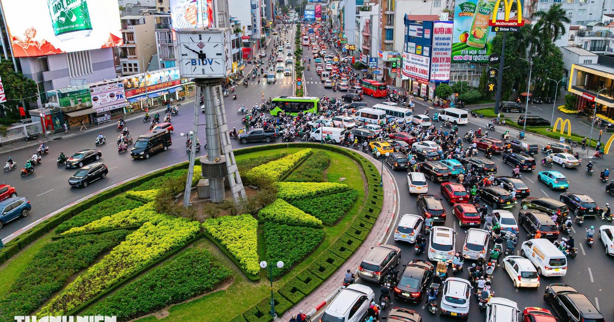 TP.HCM thí điểm bỏ chạy vòng xuyến ở vòng xoay Nguyễn Bỉnh Khiêm từ 23.5