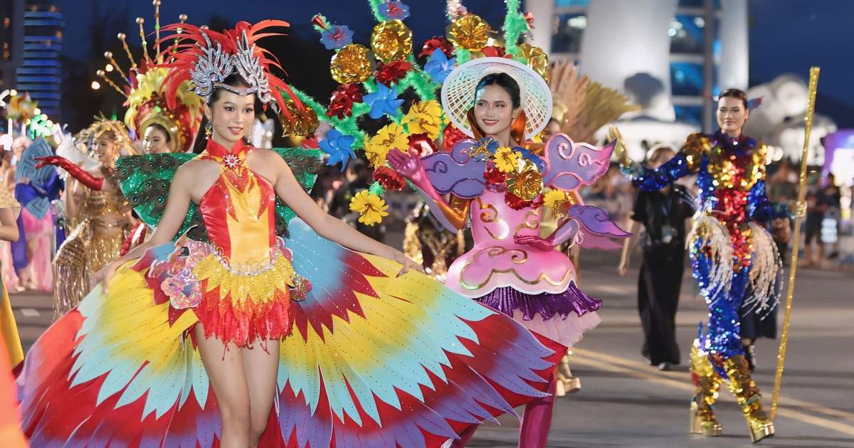 Festival biển Khánh Hòa 2026: Đại tiệc mùa hè kỳ vọng thu hút 800.000 du khách