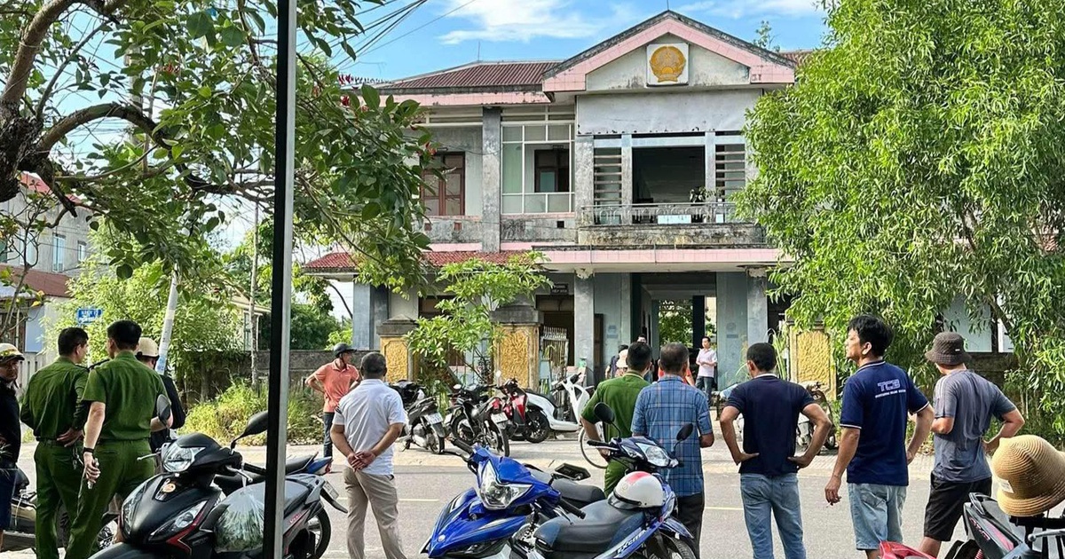 Đâm vợ cũ trọng thương phải nhập viện cấp cứu rồi quay về nhà tự sát