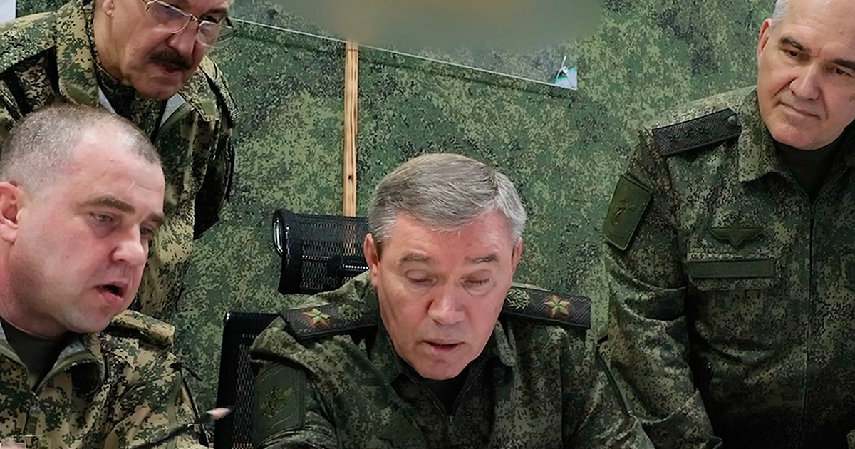 Nga tiến quân ở Kharkiv, bác cáo buộc muốn tấn công NATO