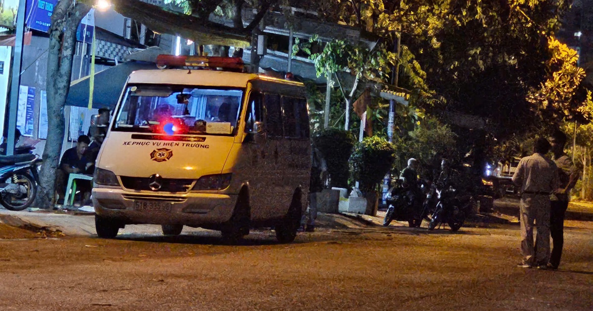 TP.HCM: Phát hiện người đàn ông tử vong trong công trình đang xây giữa lúc mưa gió