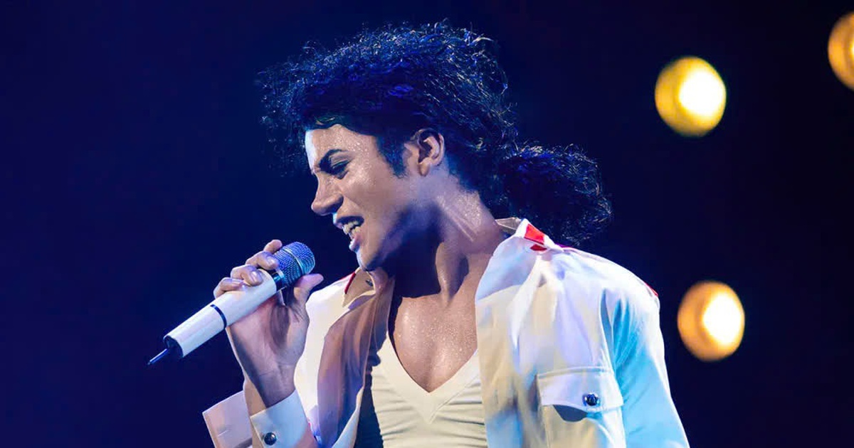 Lội ngược dòng, bộ phim về Michael Jackson trở lại vị trí số 1 phòng vé