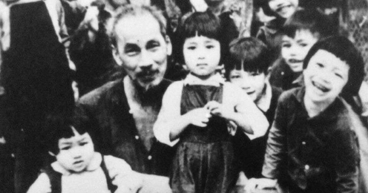 Nguyễn Thị Quỳnh Dung: 'Em bé' có 7 bức ảnh chụp cùng Chủ tịch Hồ Chí Minh