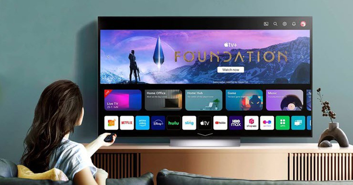 Điều gì khiến Smart TV càng sử dụng càng chậm chạp?