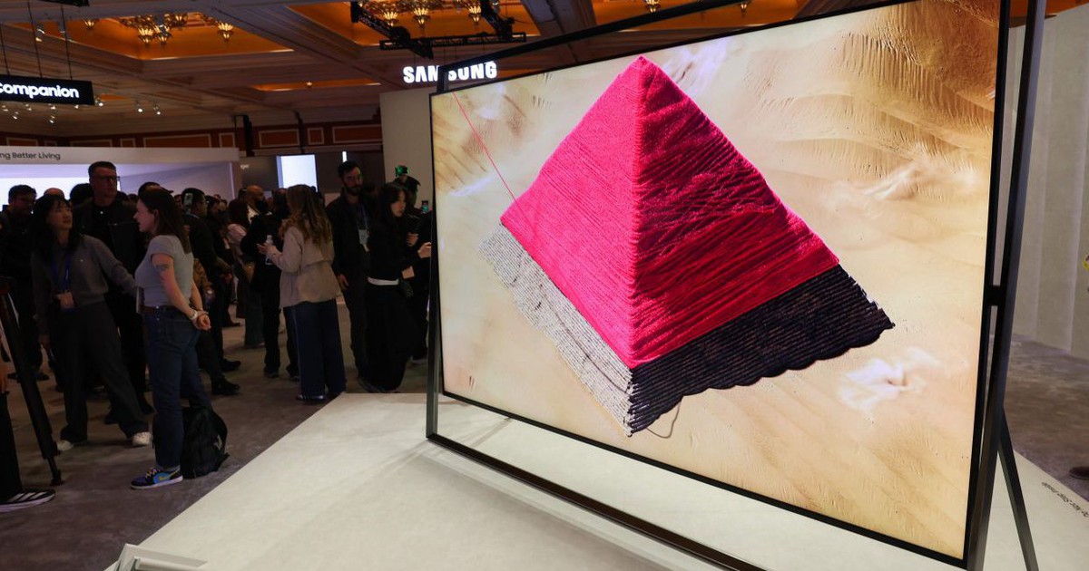 AI TV có thật sự thông minh hơn Smart TV truyền thống?