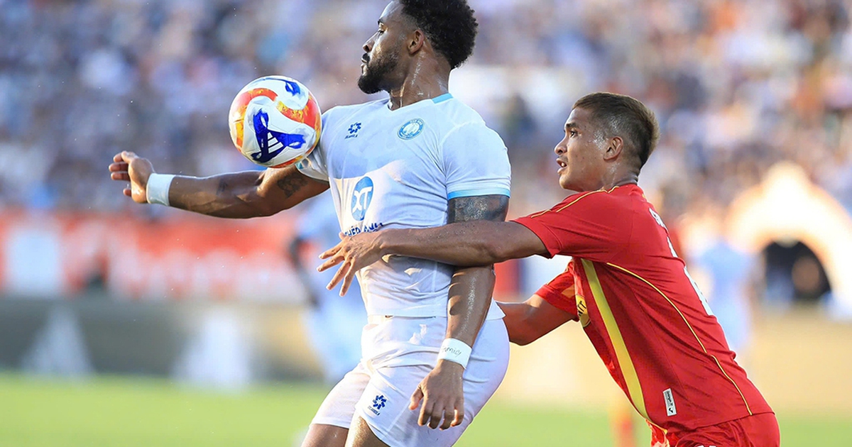 Ông Kim đau đầu khi Xuân Son 'tịt ngòi' ở V-League