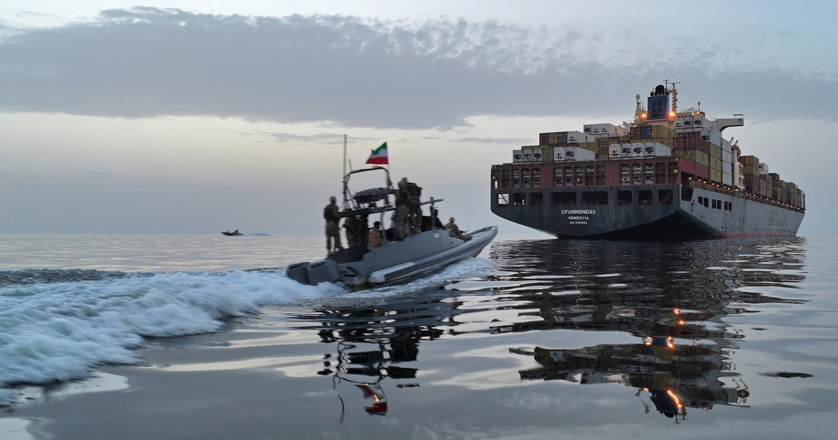 Iran lập cơ quan mới để quản lý eo biển Hormuz