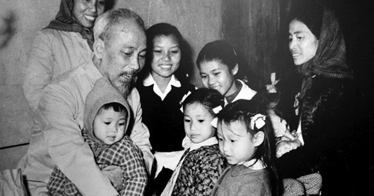Về một con người 'nâng niu tất cả chỉ quên mình'