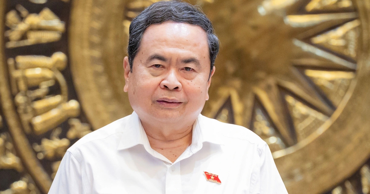 Chủ tịch Quốc hội: Tăng cường giám sát lĩnh vực giáo dục, y tế