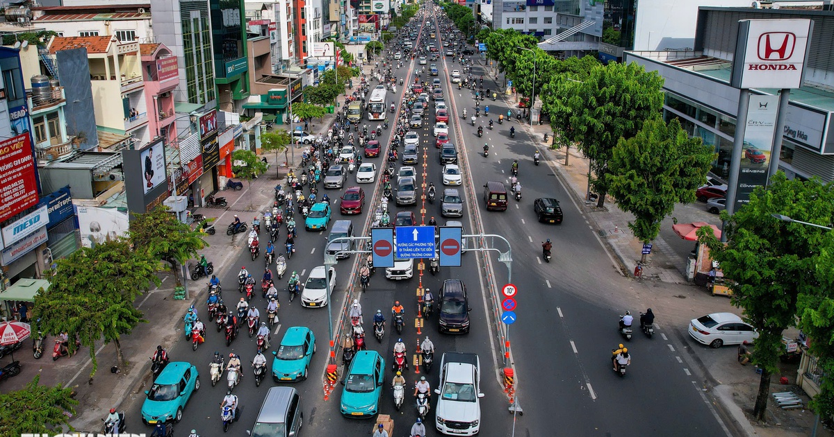 Đường Cộng Hòa đảo chiều sáng đầu tuần, giao thông ổn định: 'Đỡ tốn thời gian hơn nhiều'