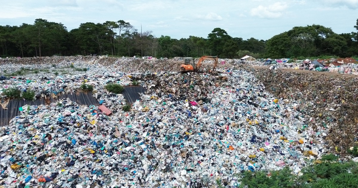 7.000 tấn rác tồn đọng, nguy cơ thành 'điểm nóng' môi trường ở Lâm Đồng