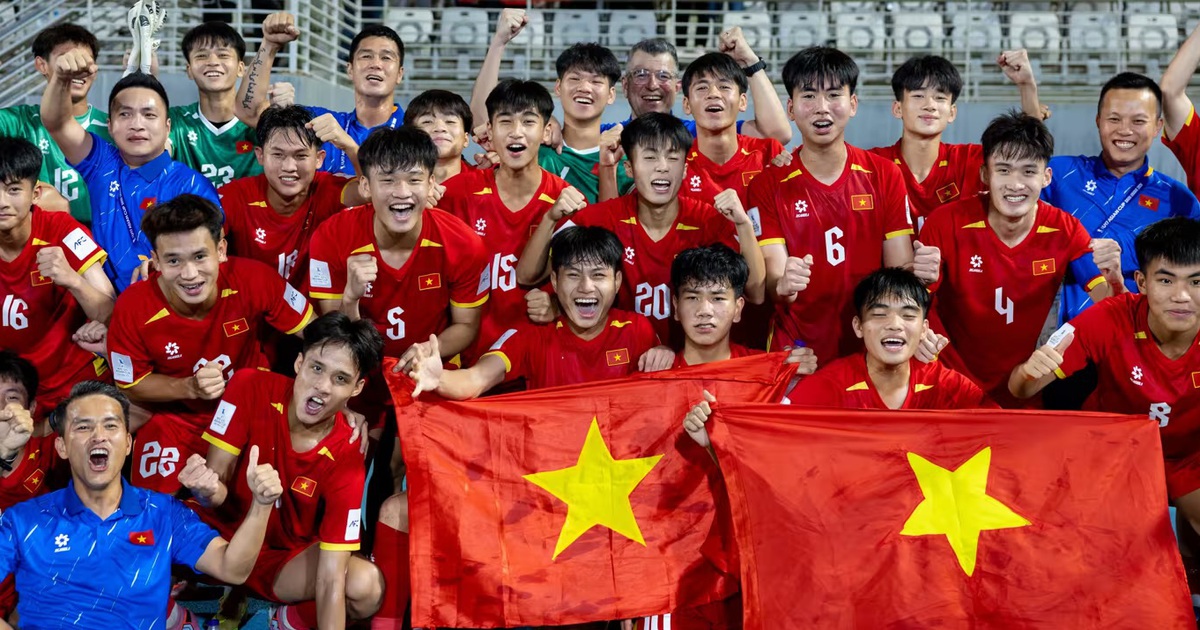 Chủ tịch AFC gửi thư chúc mừng Chủ tịch VFF và U.17 Việt Nam: ‘Tấm vé World Cup tuyệt vời’