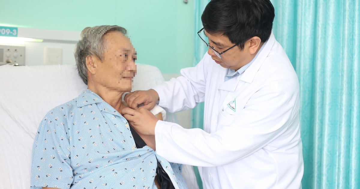 Tái tạo khớp vai thành công cho bệnh nhân gần mất khả năng vận động cánh tay
