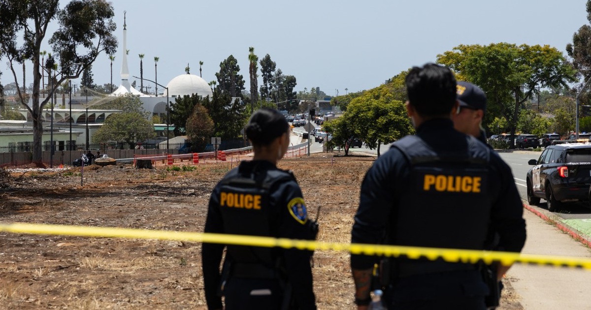 Xả súng tại trung tâm Hồi giáo ở California, 5 người chết, ông Trump lên tiếng