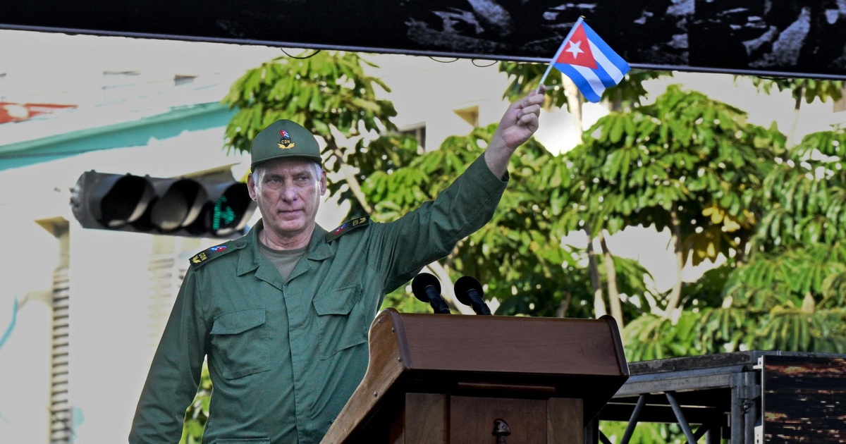 Chủ tịch Cuba khẳng định quyền tự vệ của đất nước