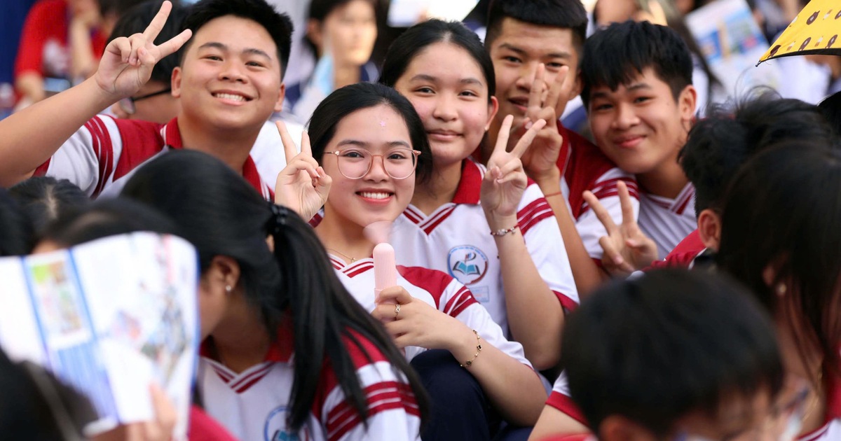 Ngưỡng đầu vào khối ngành sư phạm và sức khỏe những năm qua thay đổi ra sao?