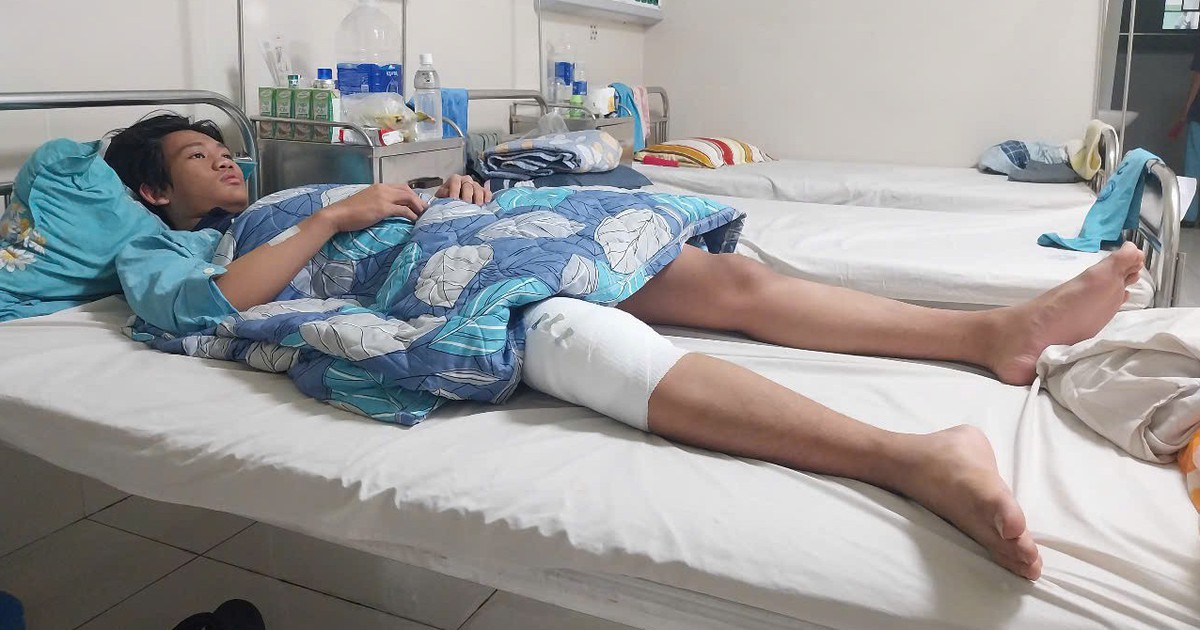 Trao hơn 850 triệu đồng giúp nhiều hoàn cảnh khó khăn