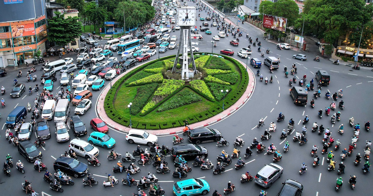 TP.HCM sắp đổi cách chạy xe ở vòng xoay Nguyễn Bỉnh Khiêm: Đi sao cho đúng?